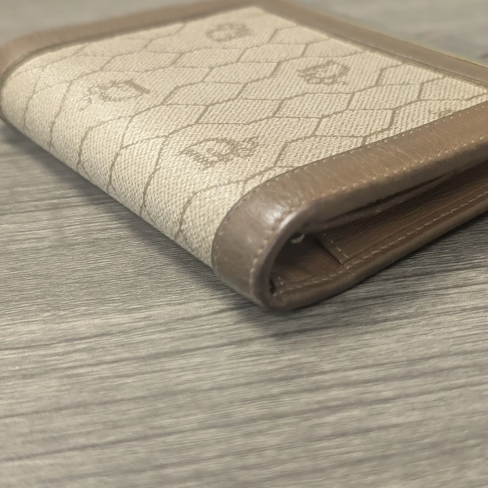 Christian Dior Honeycomb Brown / Tan Cream Kisslock Compact Wallet